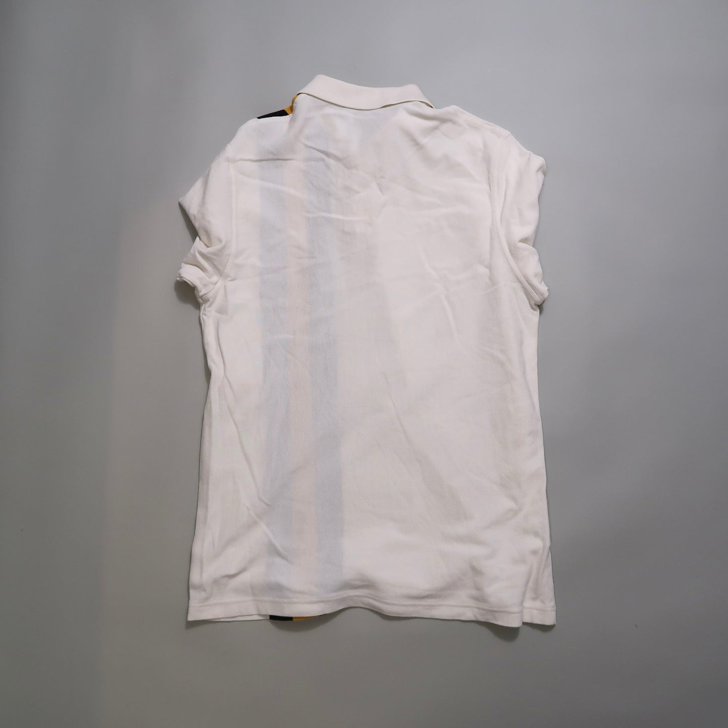 Fred Perry tshirt