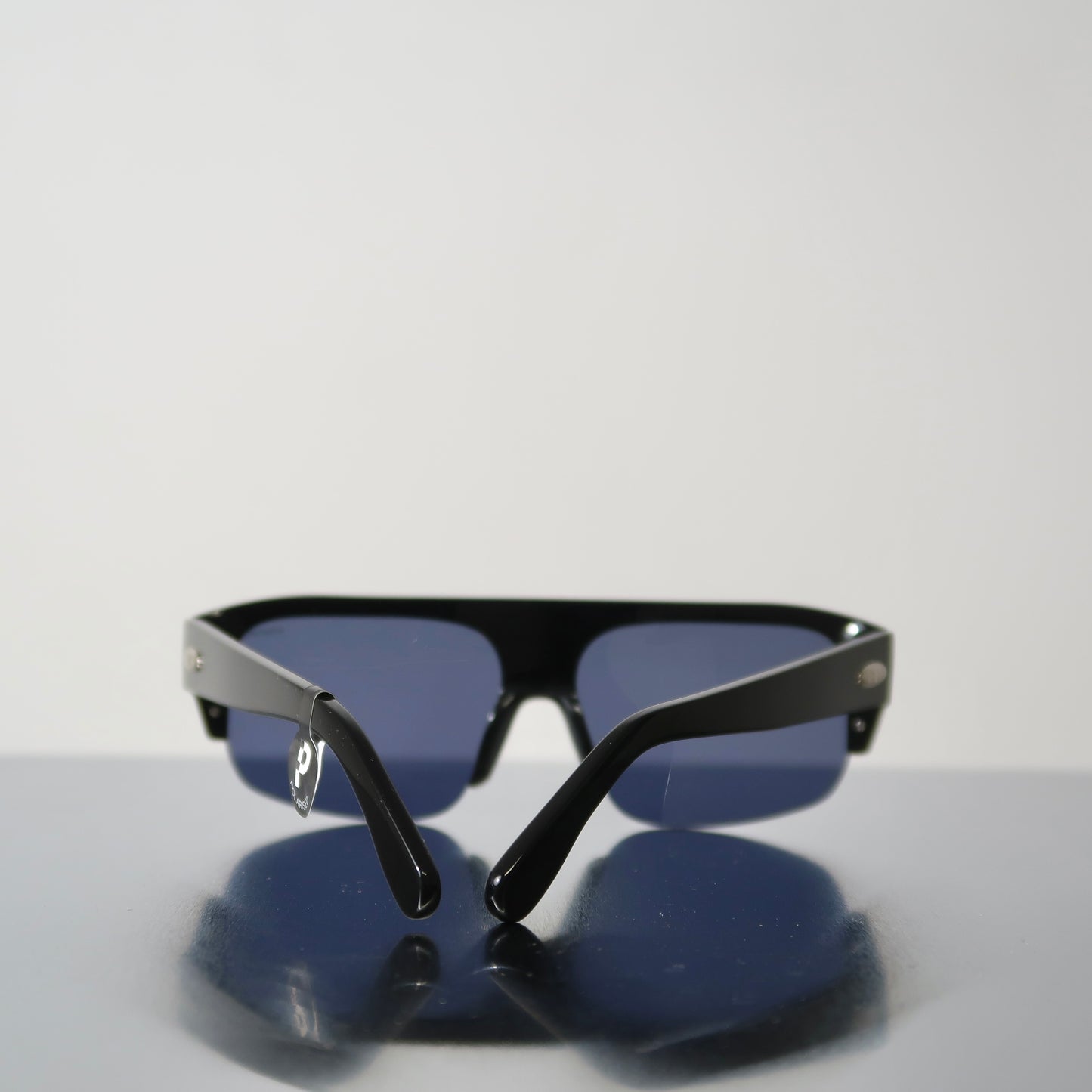 Komono Vice Black sunglasses