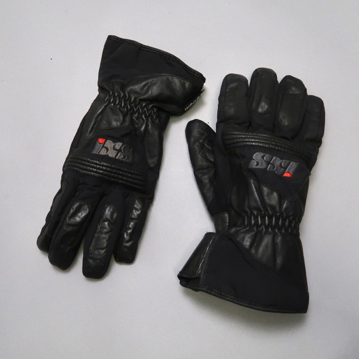 Motorcycle leather gloves