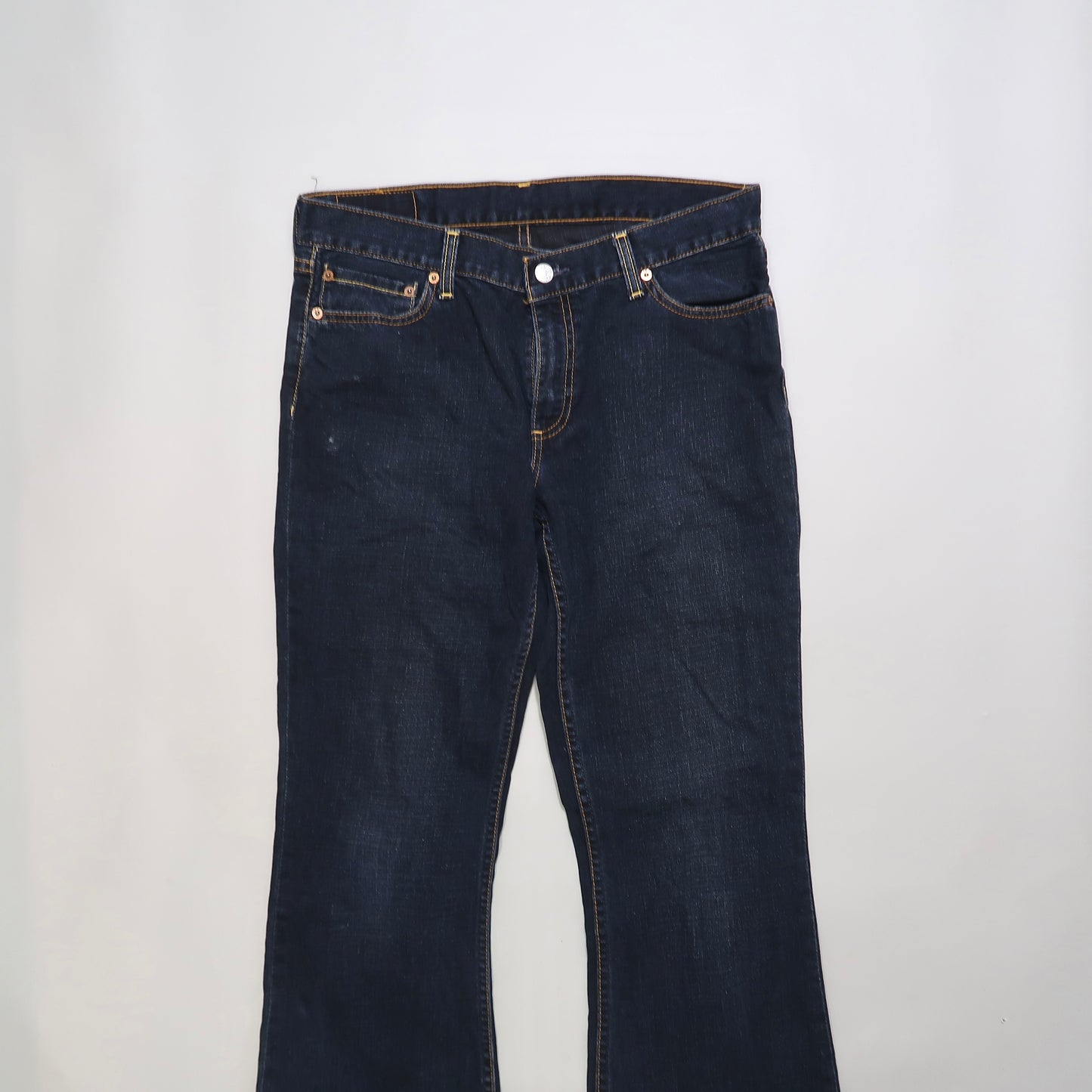 Levis jeans 529