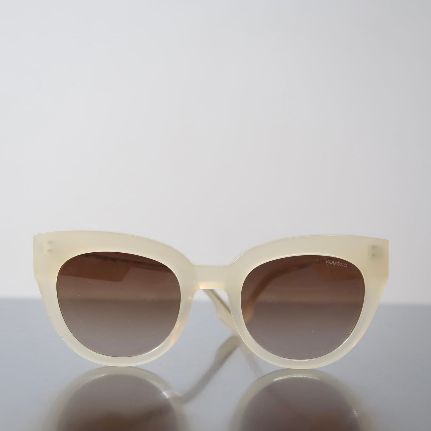 Komono Lucile Daffodil sunglasses