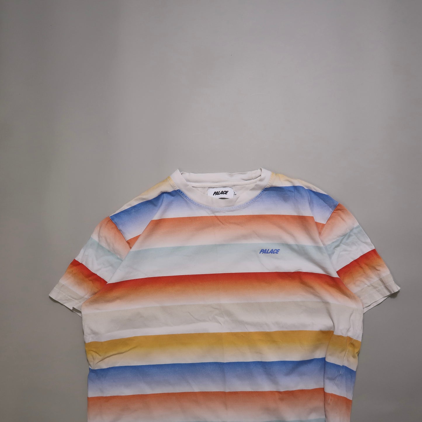 Palace tshirt