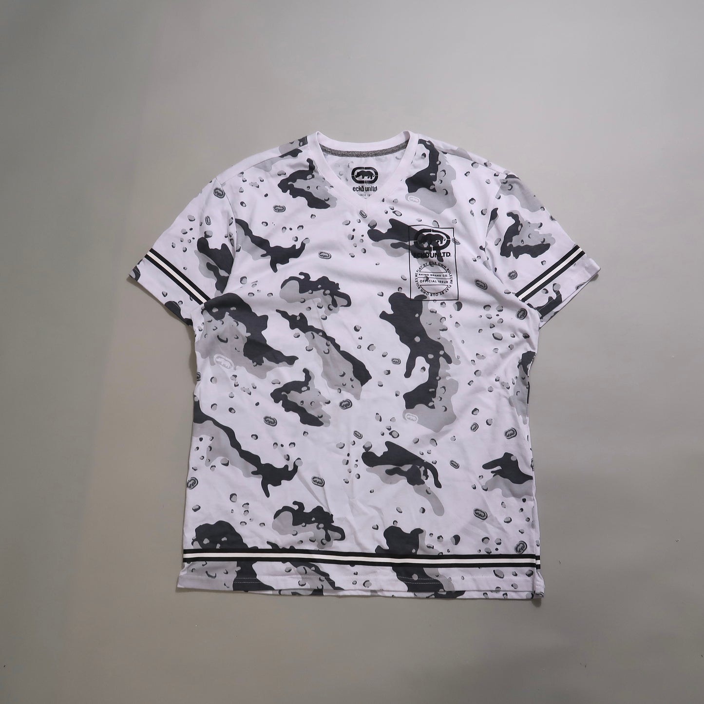 Ecko Unltd tshirt