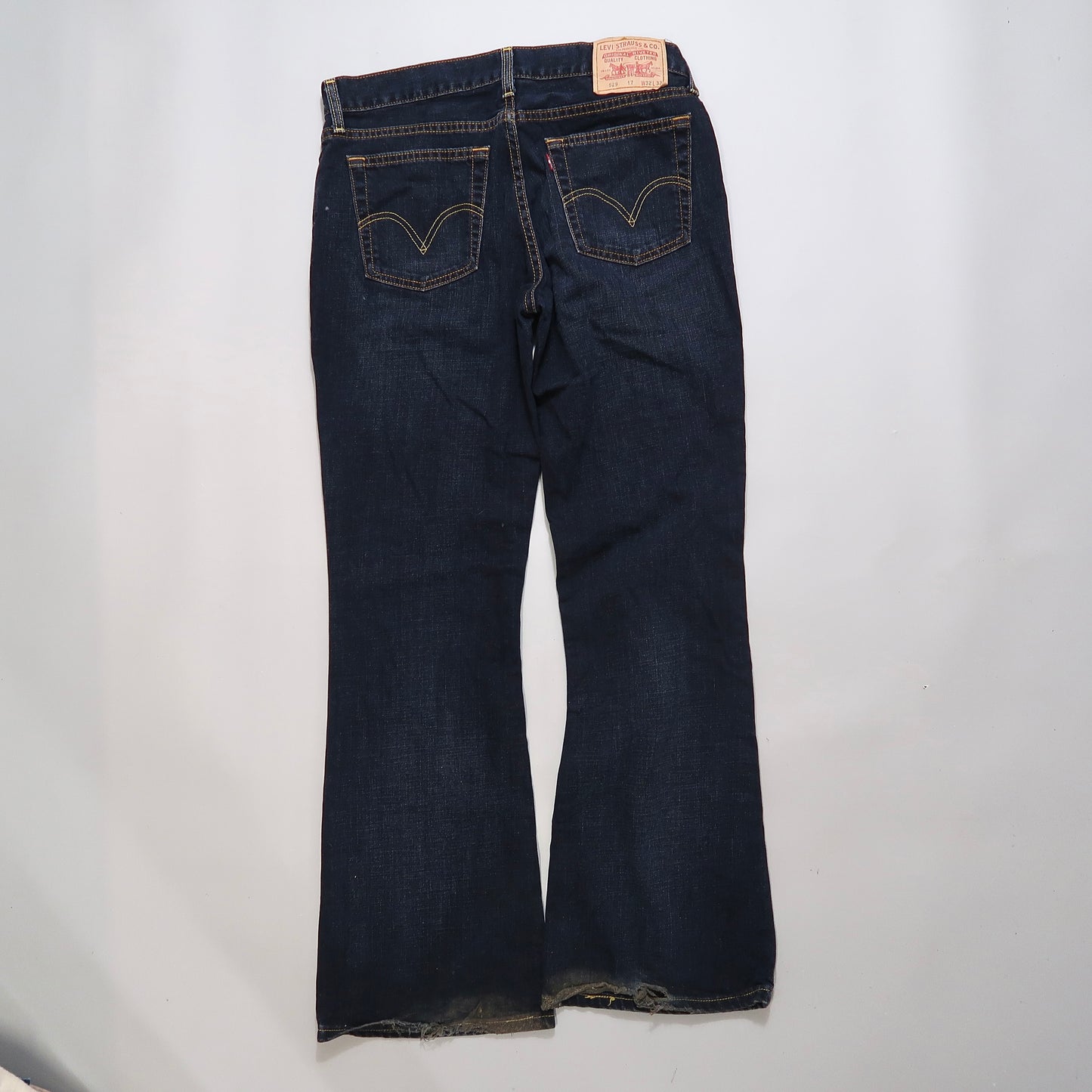 Levis jeans 529