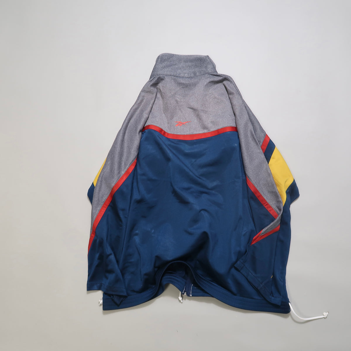 Vintage Reebok trackjacket