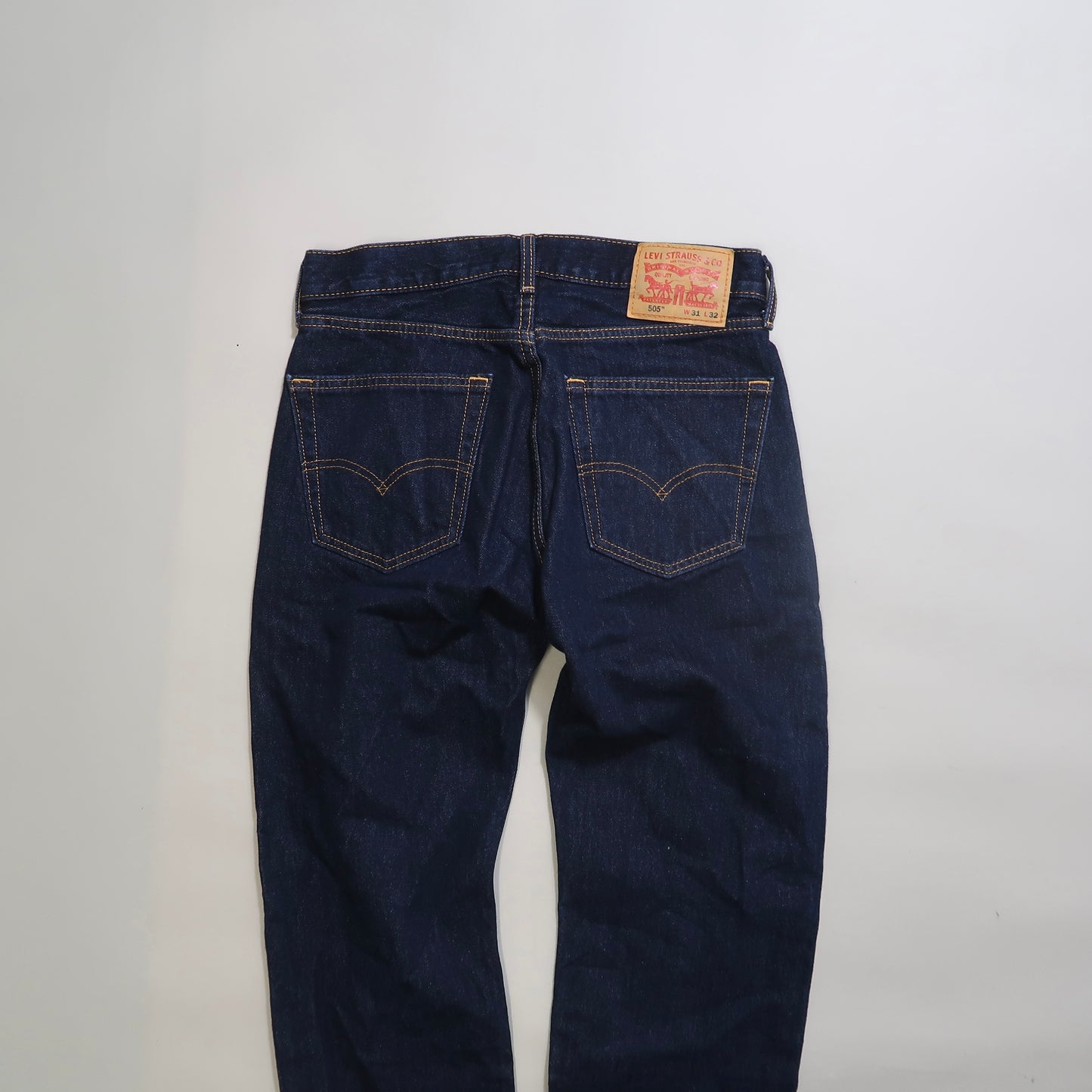 Levis 505 jeans