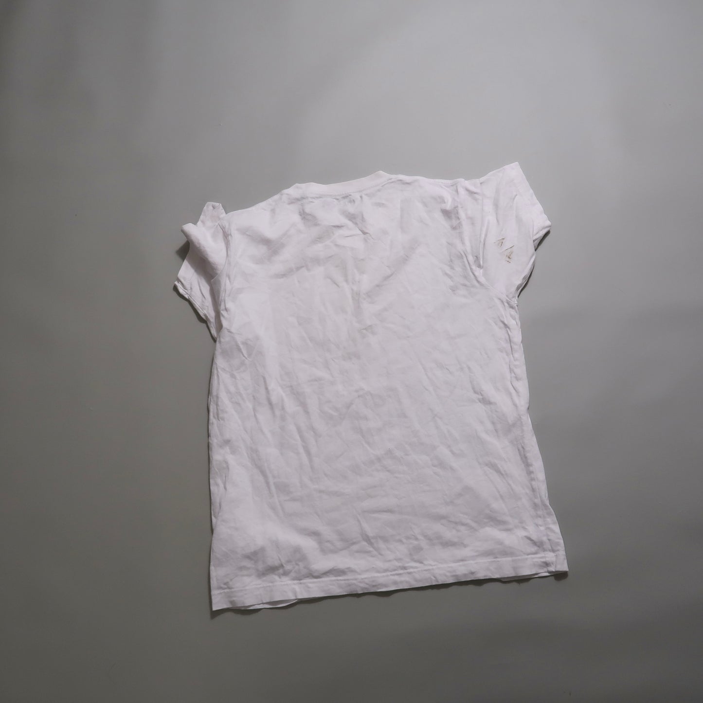 Uniqlo tshirt