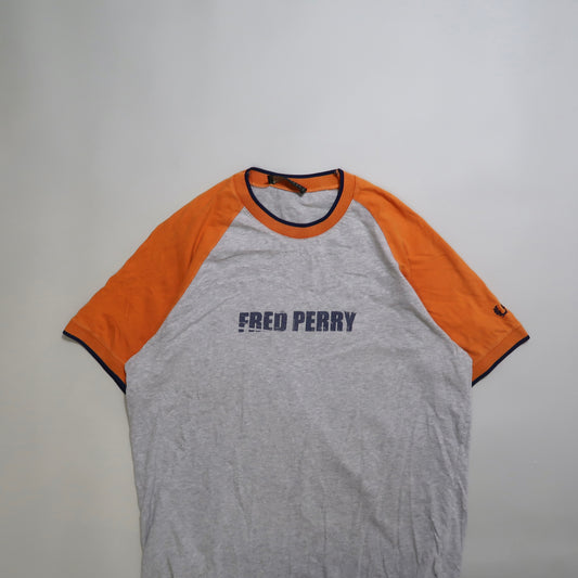 Vintage Fred Perry tshirt