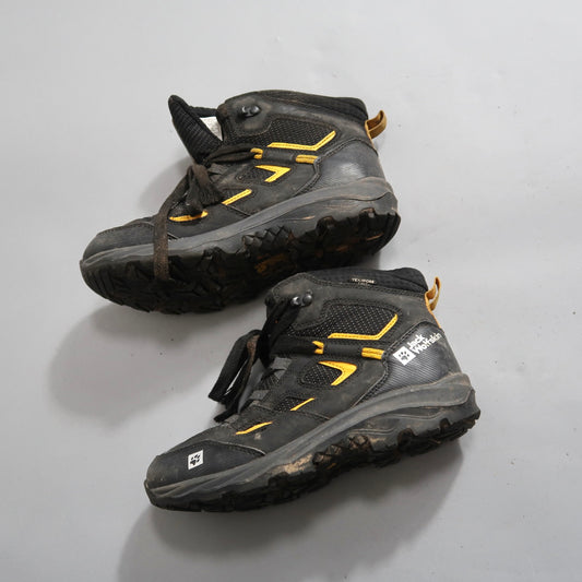 Jack Wolfskin boots