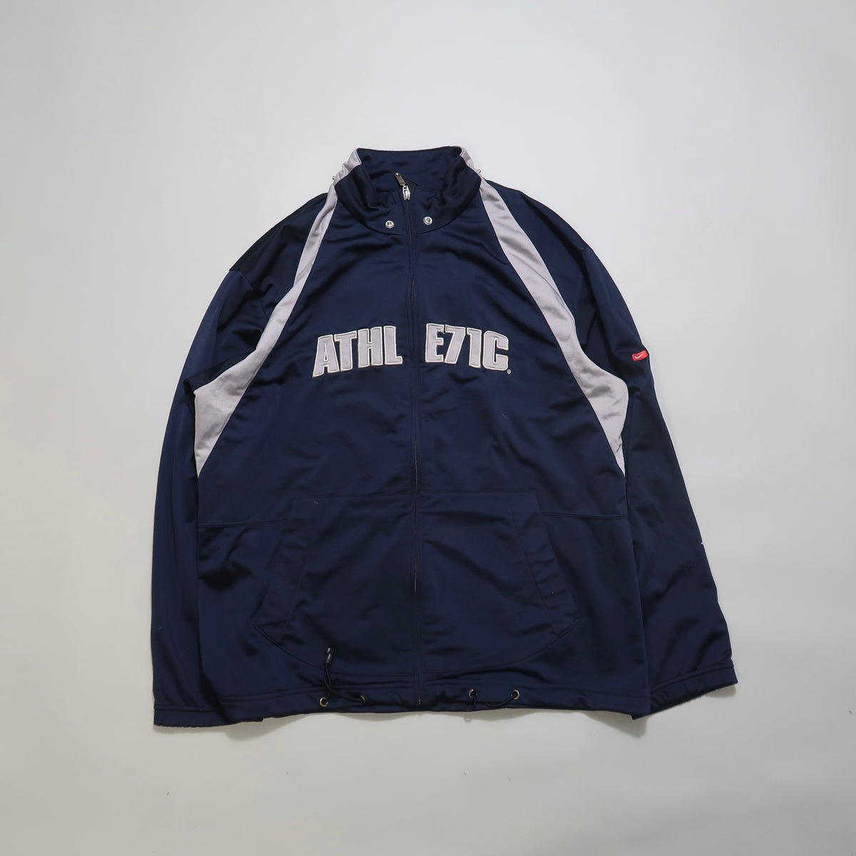 Nike trackjacket (damage attached)