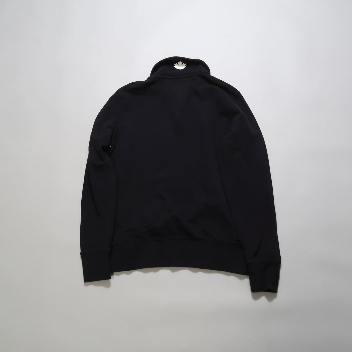 Roots women's sweater