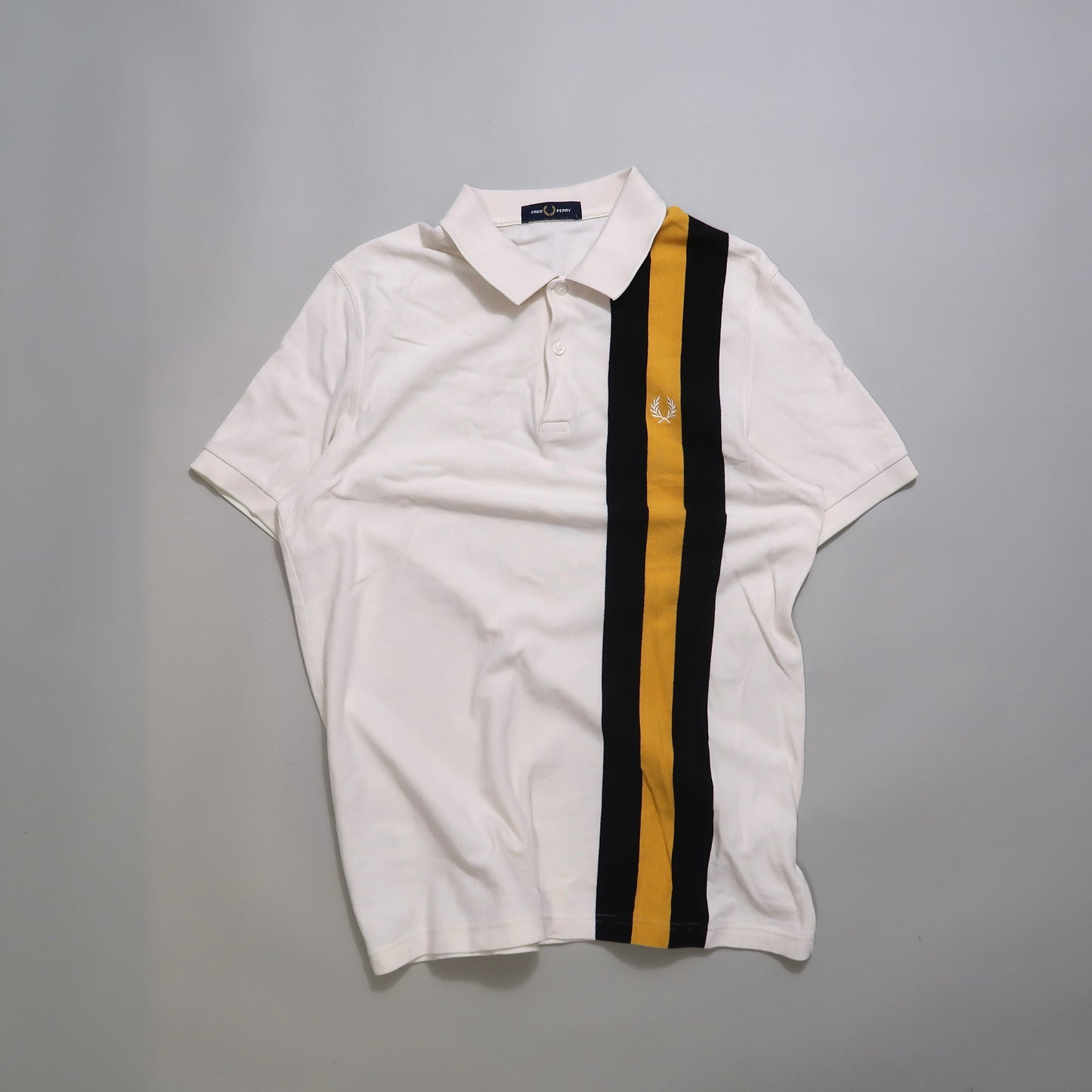 Fred Perry tshirt