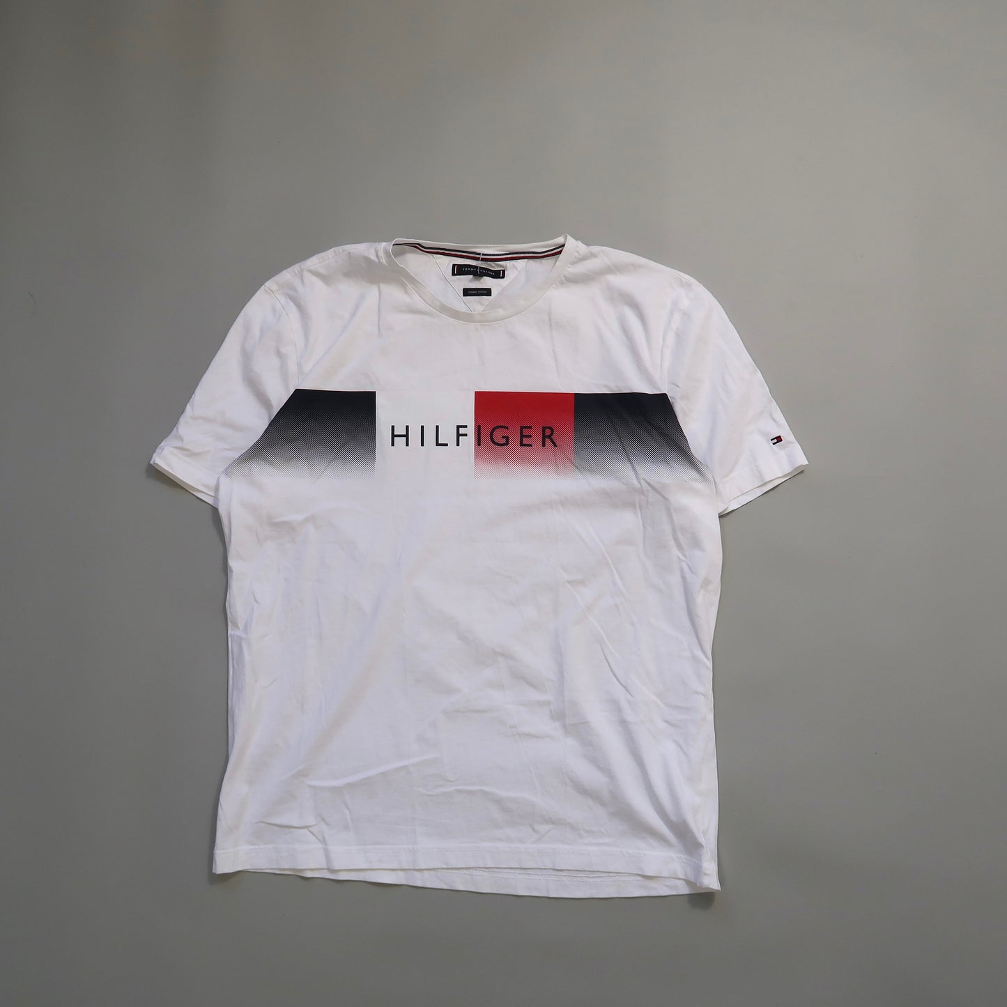 Tommy H tshirt