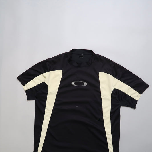 Oakley Tshirt