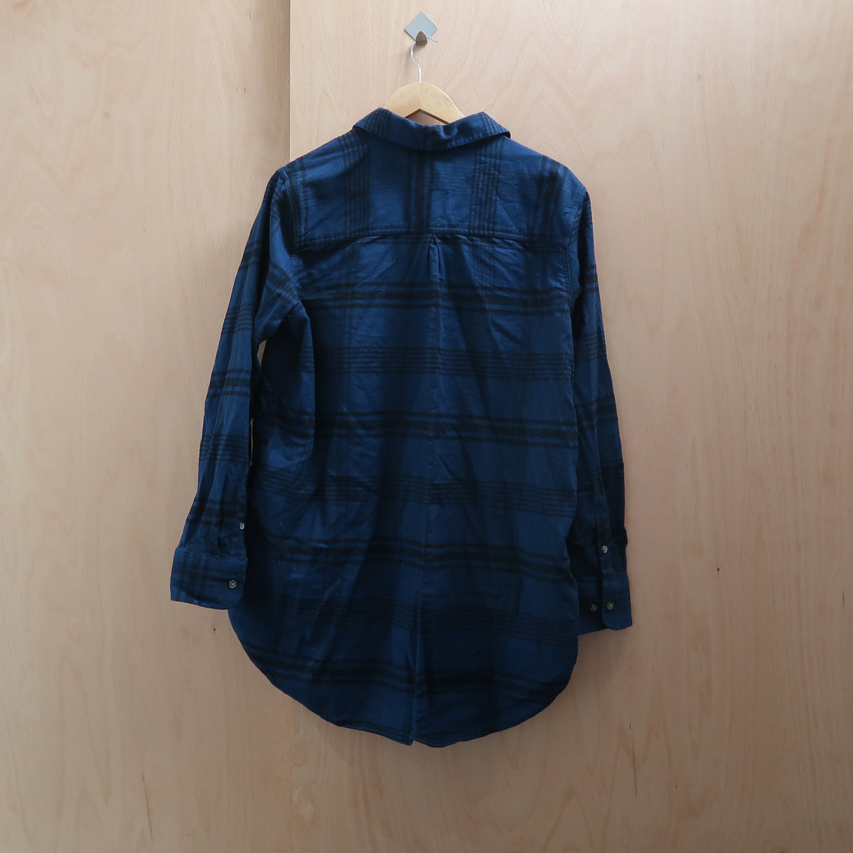 Carhartt shirt