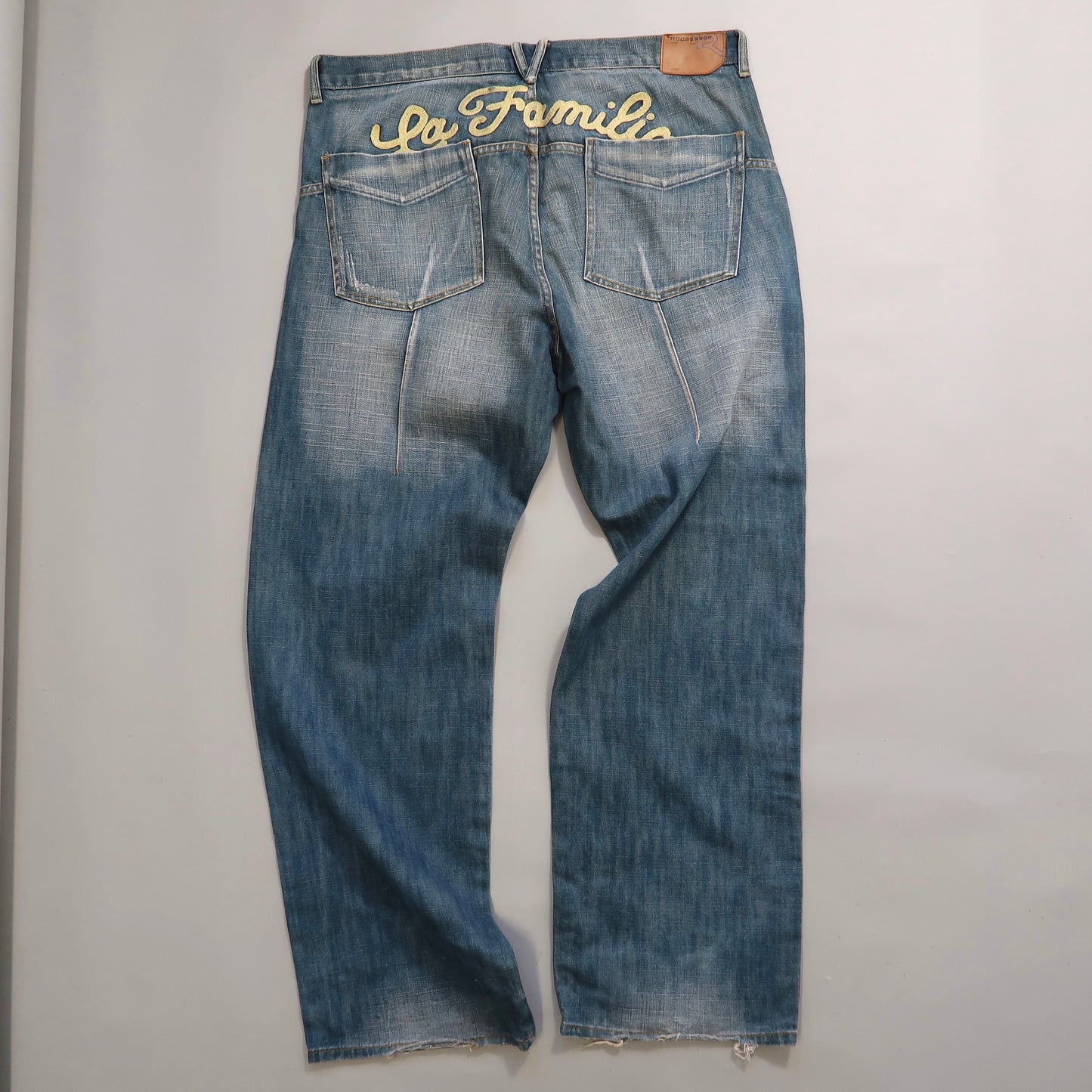 Rocawear jeans