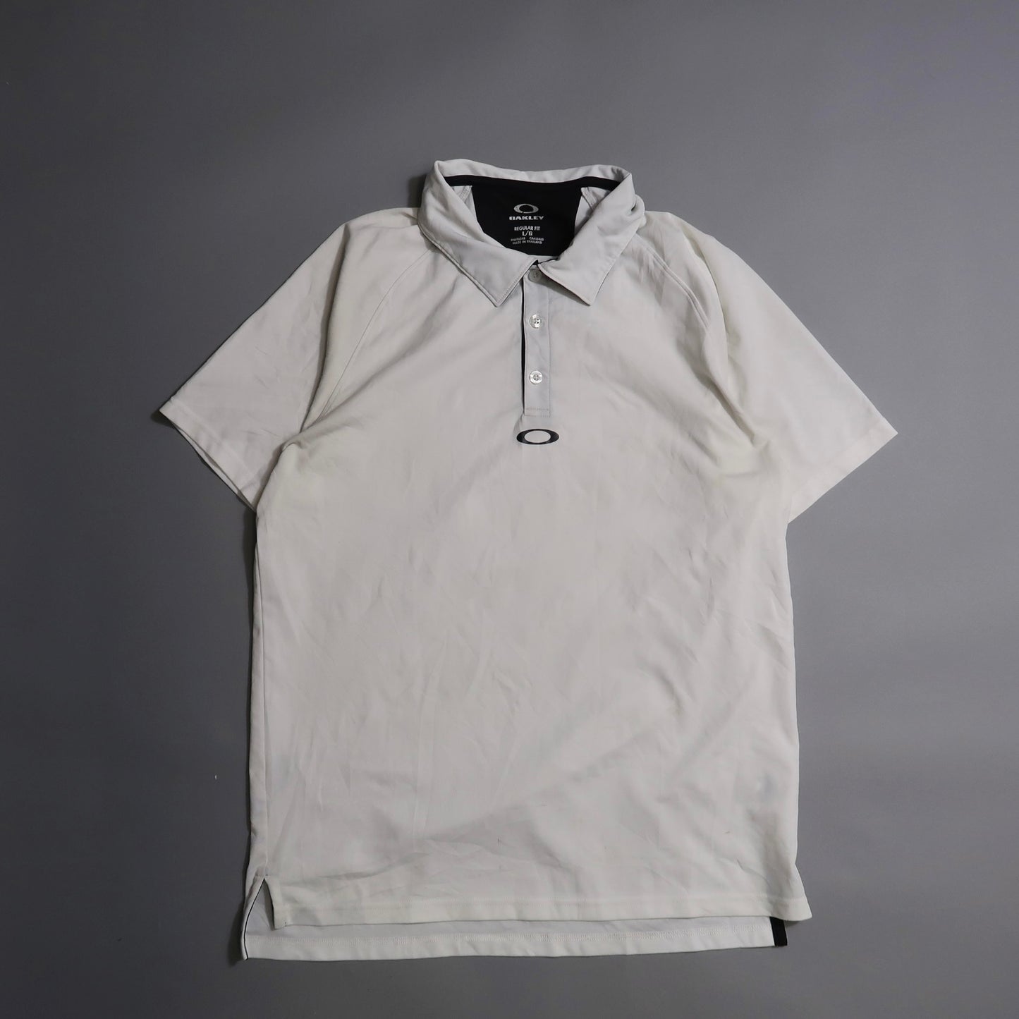 Oakley t shirt