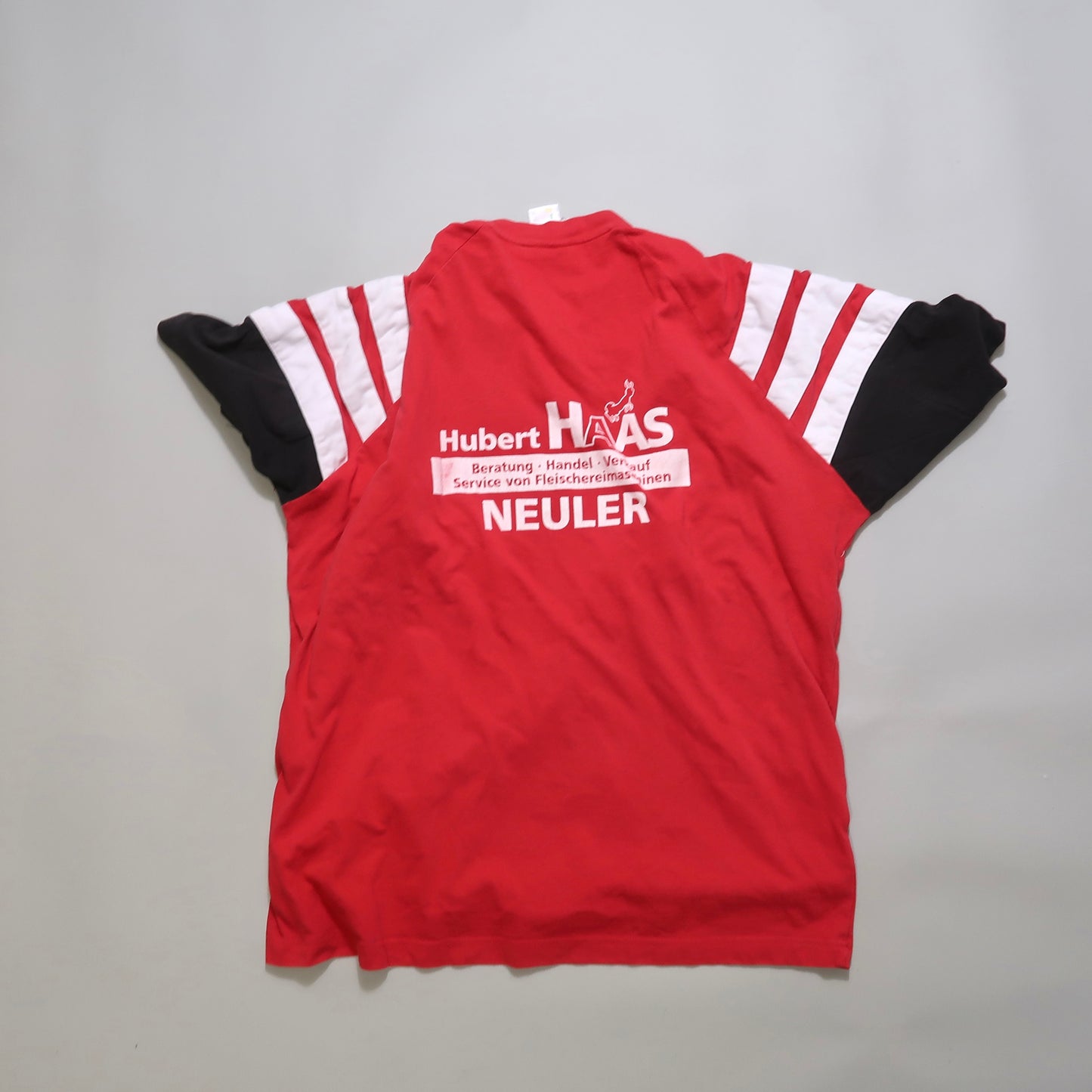Adidas vintage tshirt