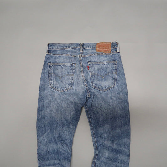 Levis jeans