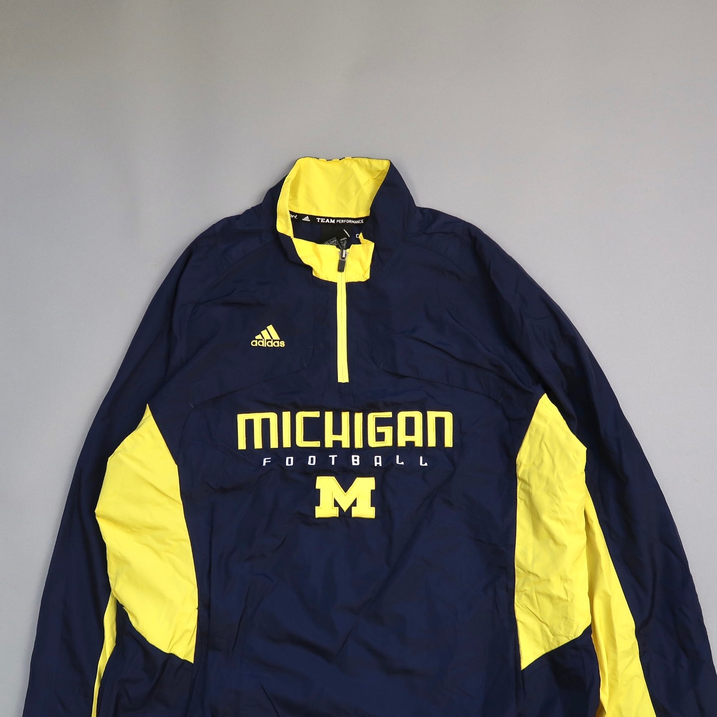 Adidas Michigan overhead windbreaker