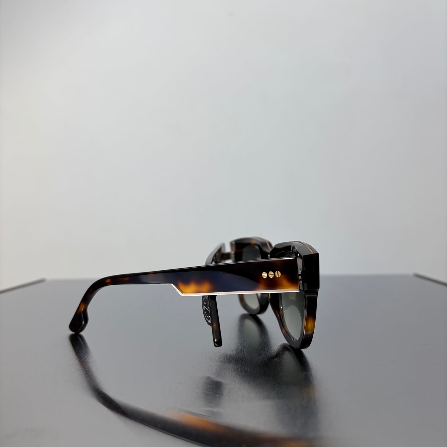 Komono Danny Gold Tortoise sunglasses