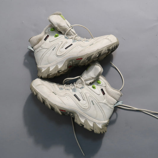 Salomon boots
