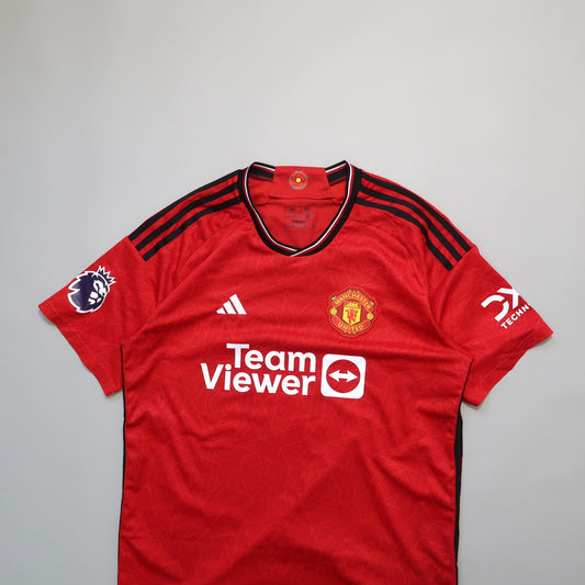 Дрес на Манчестер Јунајтед