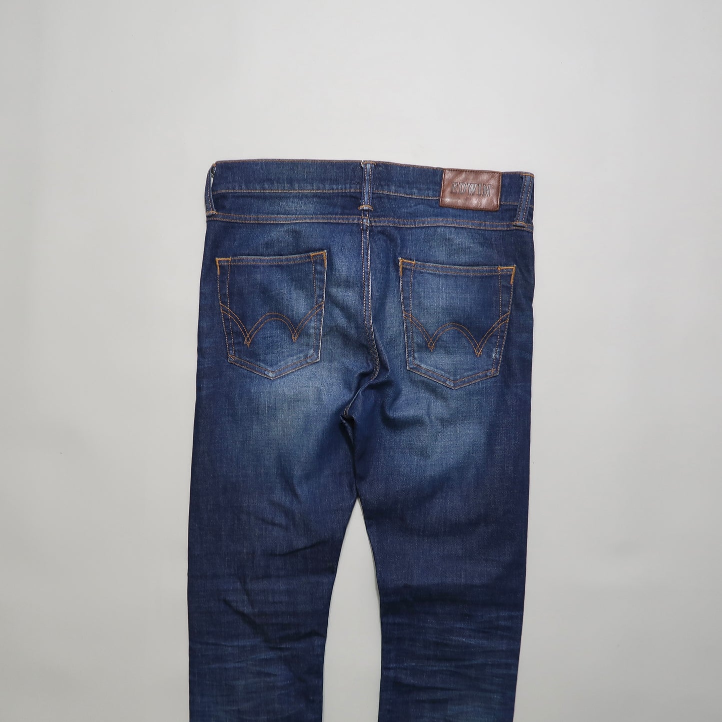 Едвин фармерки