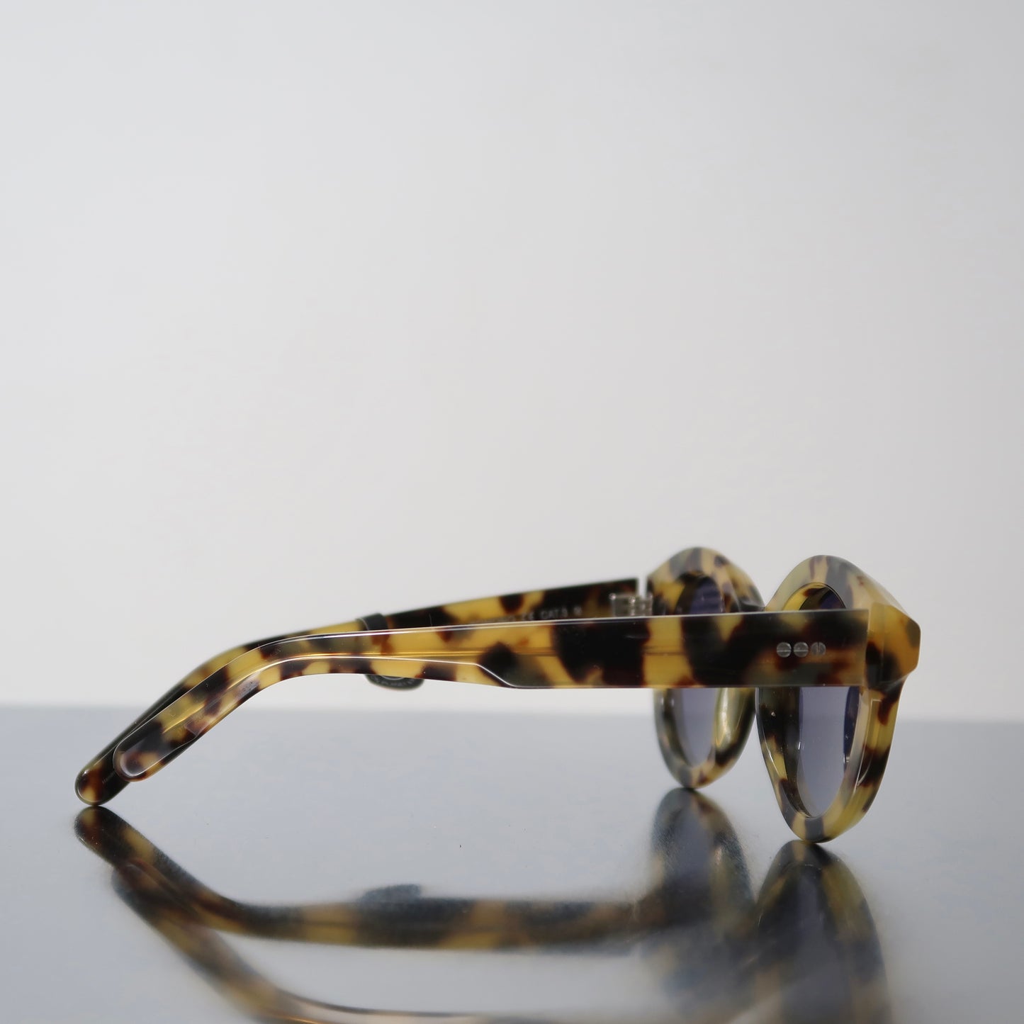 Komono Isla Tortoise sunglasses