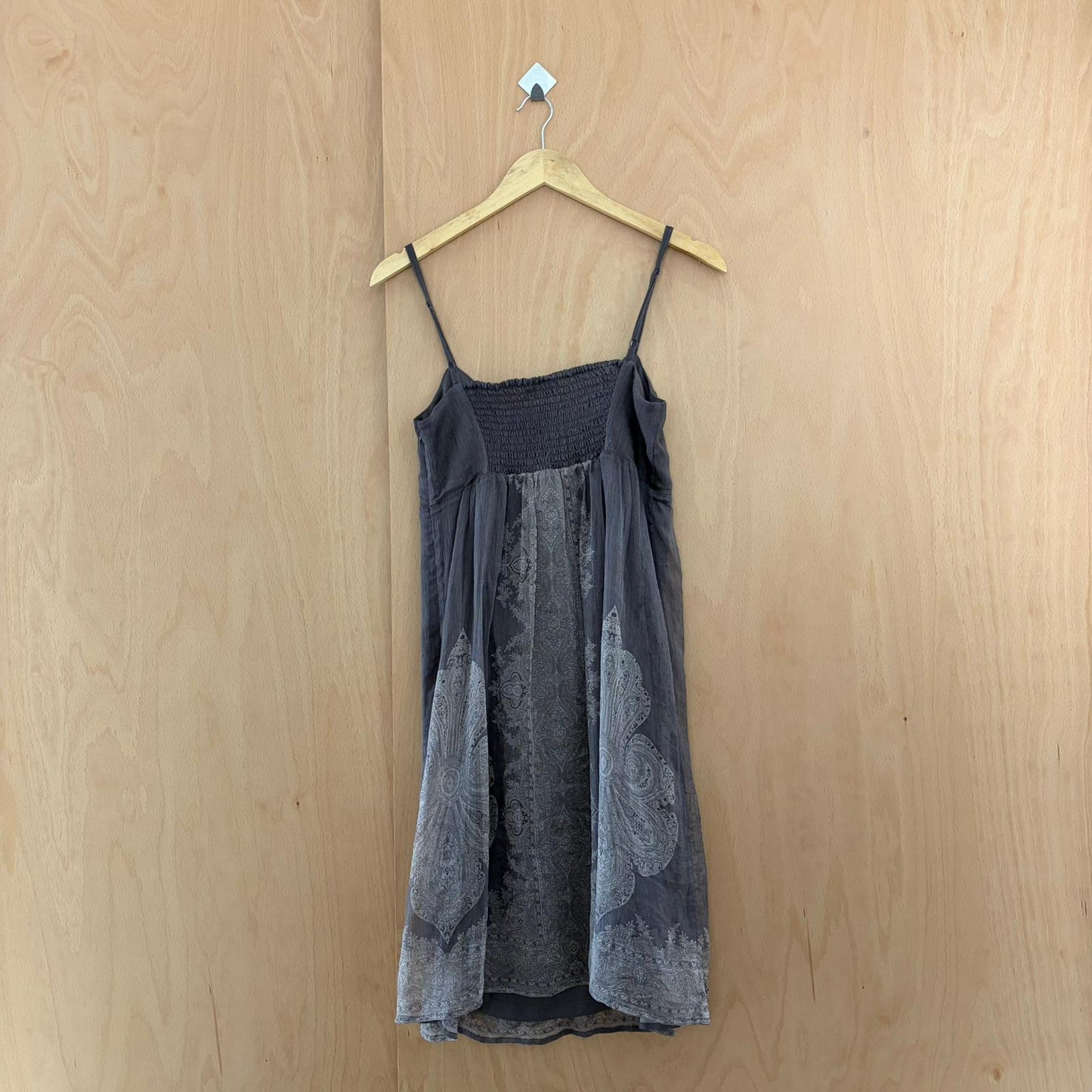 Women's dress