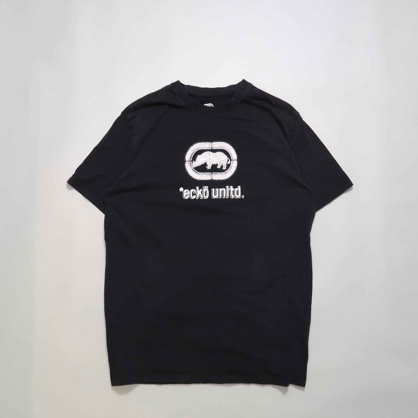Ecko Unltd tshirt