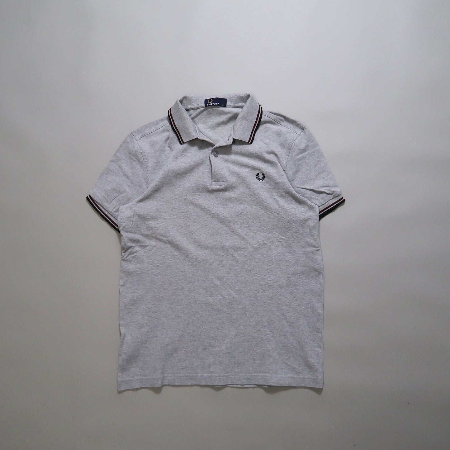 Fred Perry tshirt