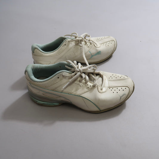 Puma sneakers