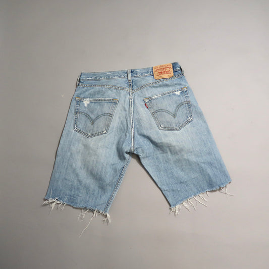 Levis shorts 501