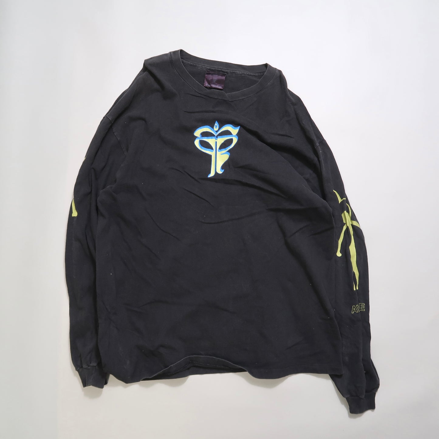 Vintage printed long sleeve tee