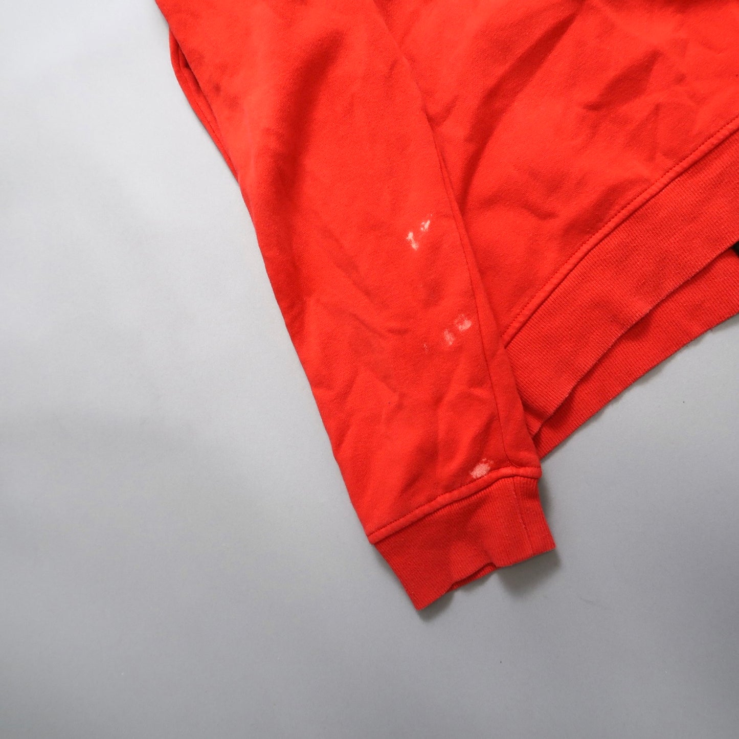 Bulls zip up sweater