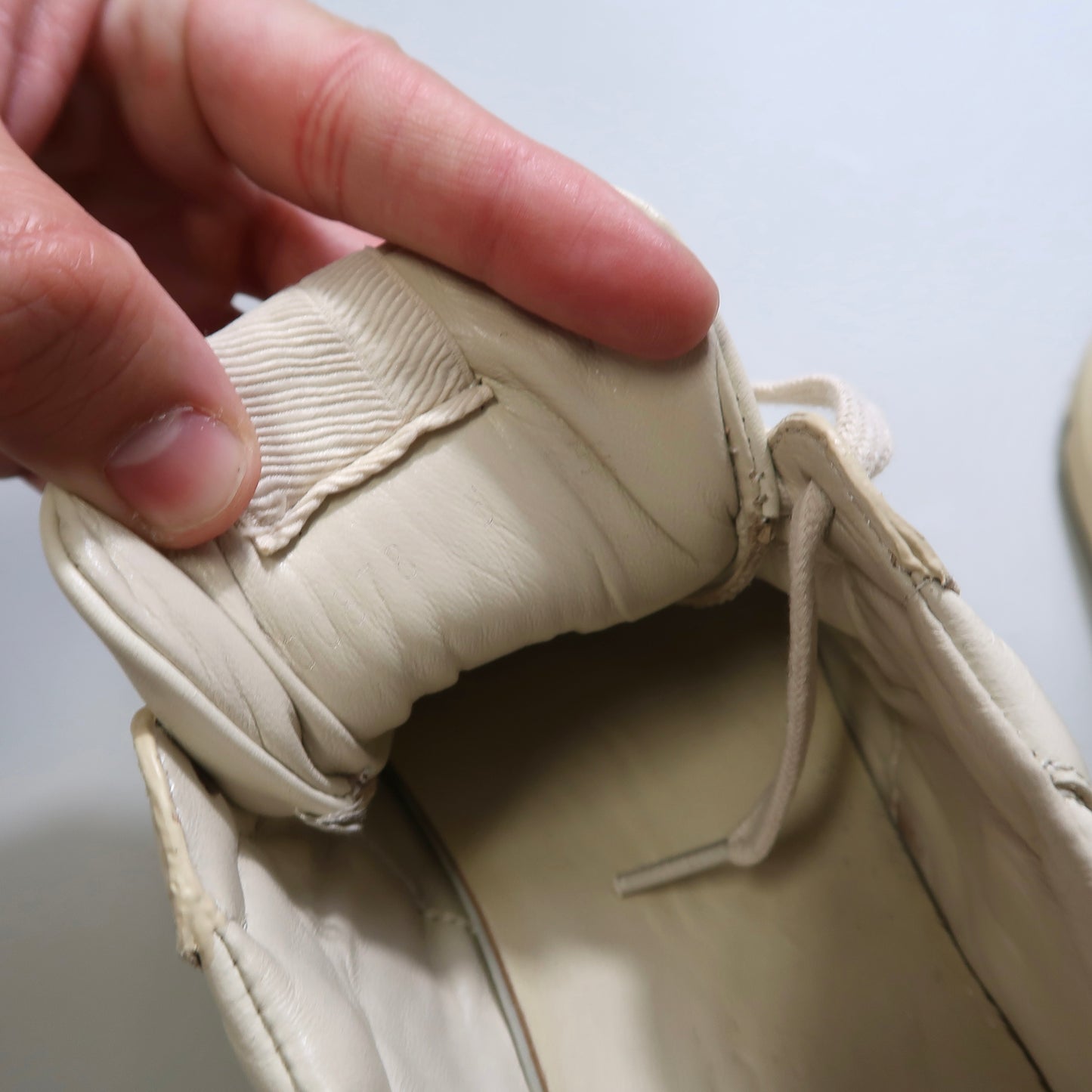 G ucci sneakers