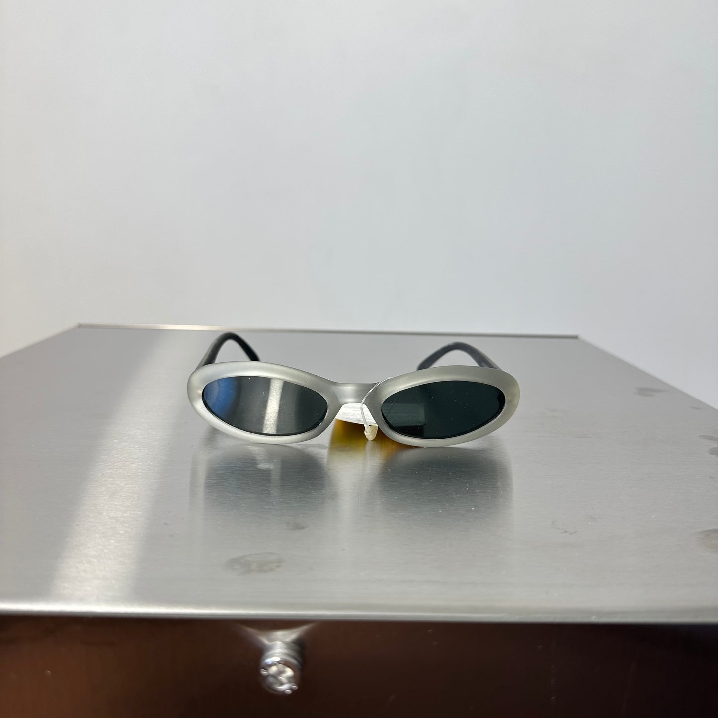 Vintage Deadstock Sunglasses t650