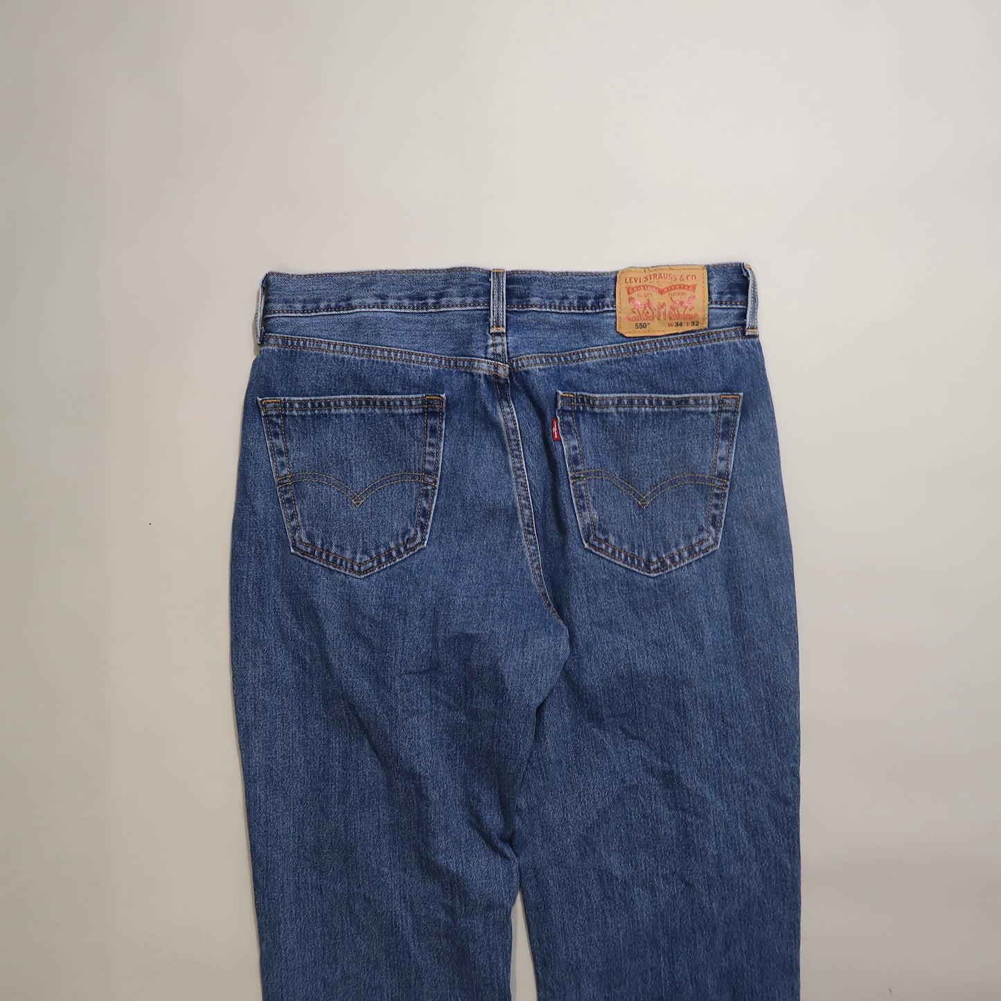 Levis 550 jeans