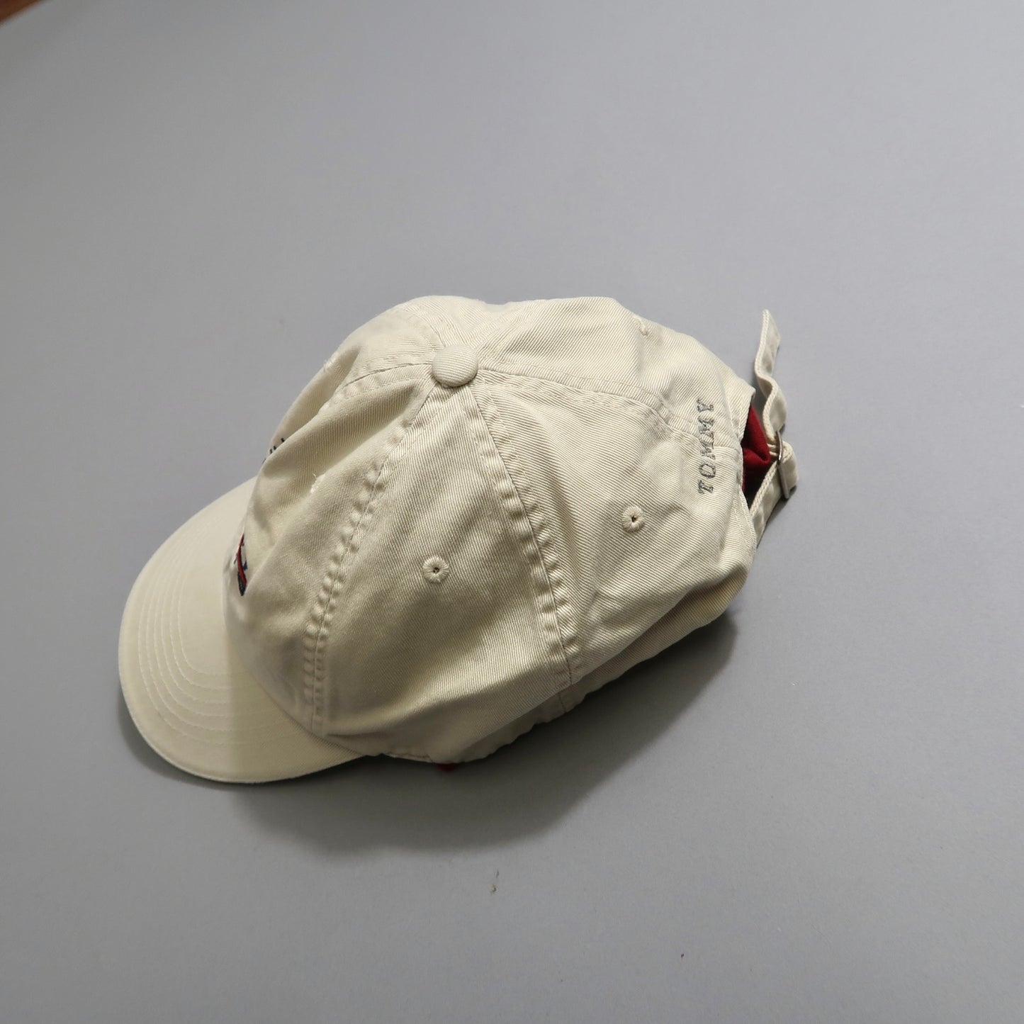 Tommy J cap