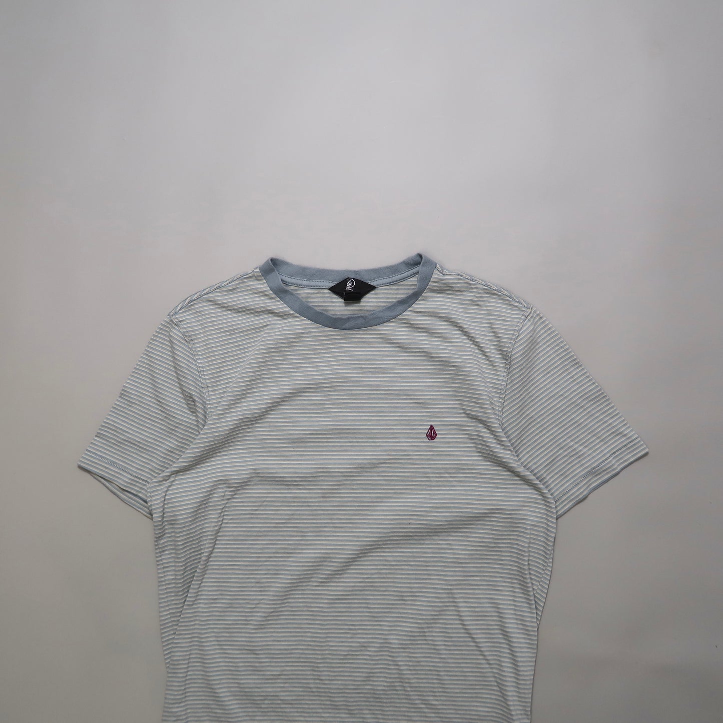 Volcom tshirt