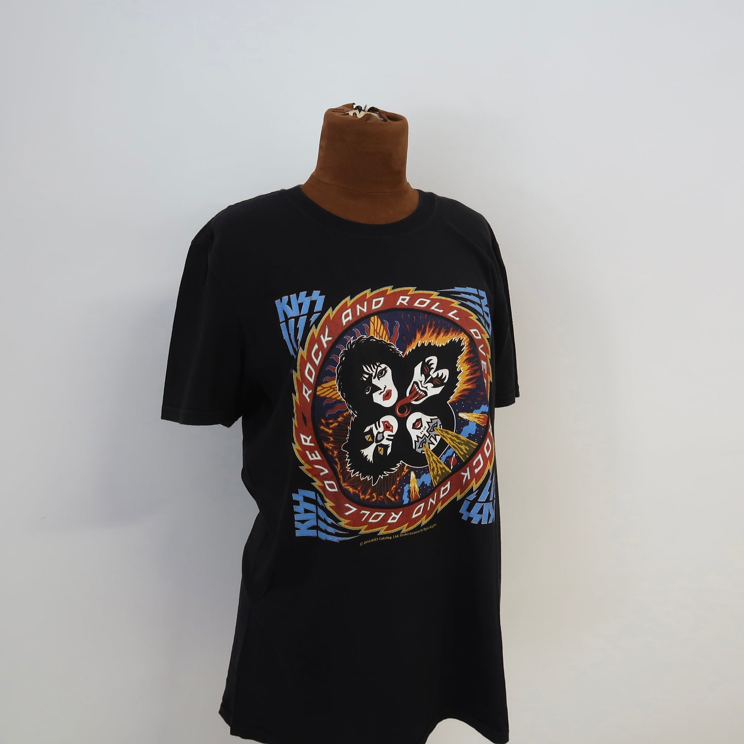 Kiss tshirt