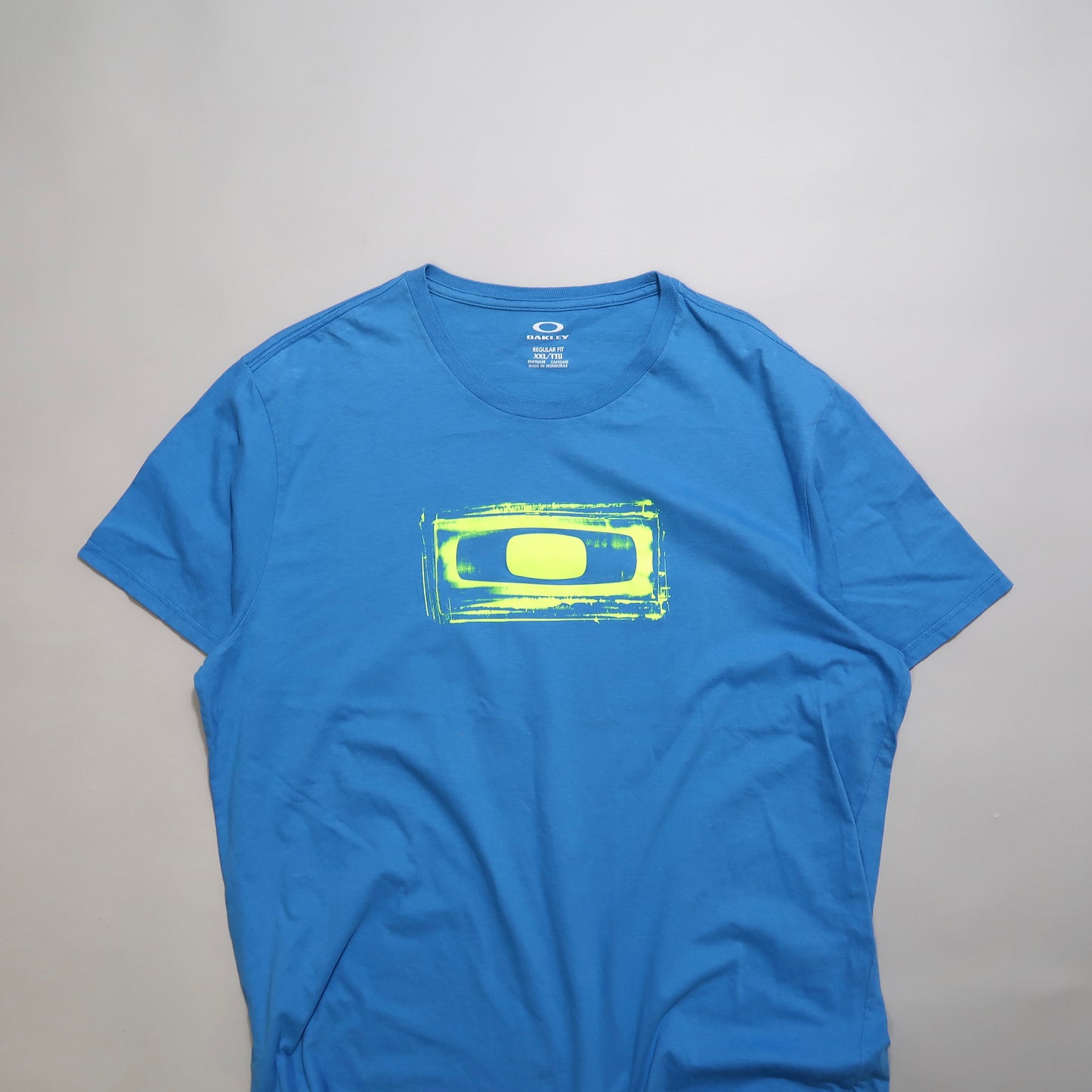 Oakley tshirt