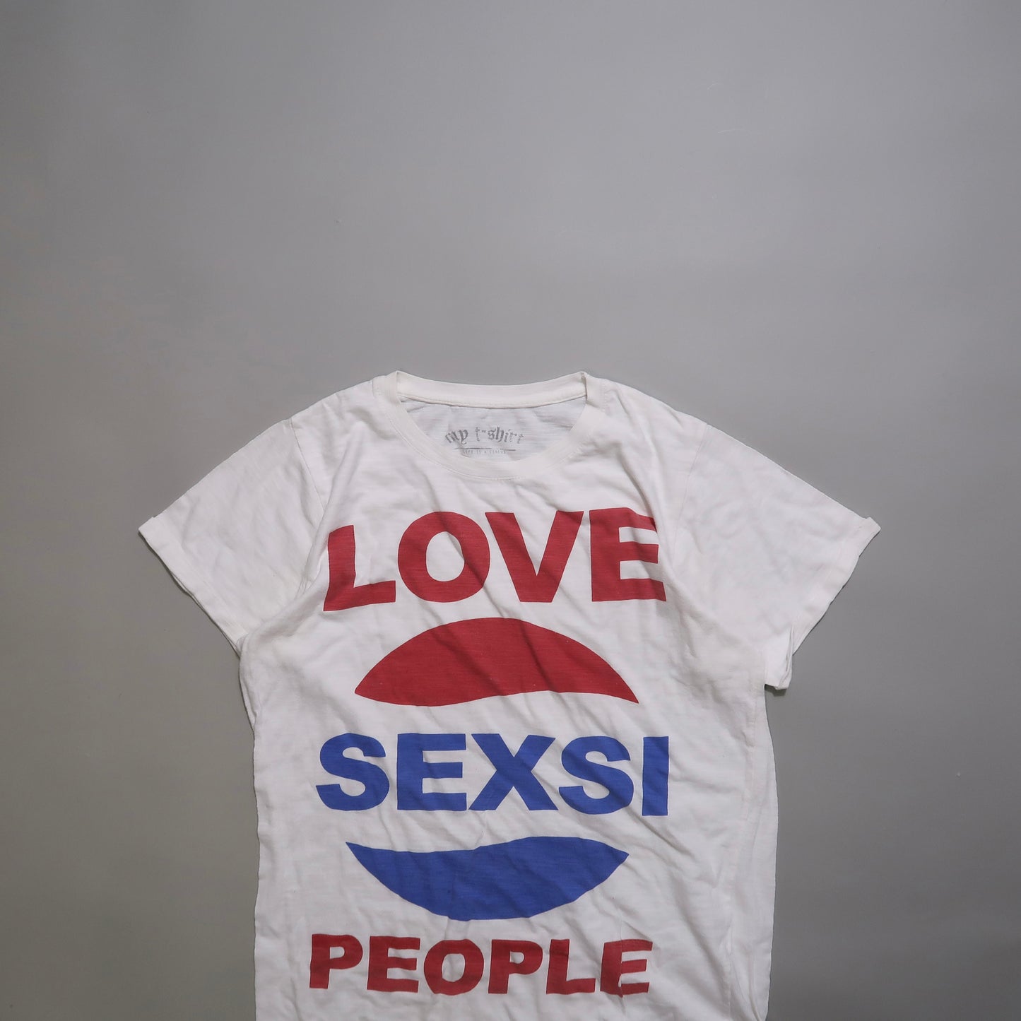 Women's tshirt