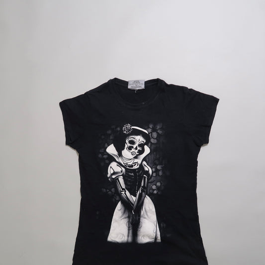 Женска маица со скелет