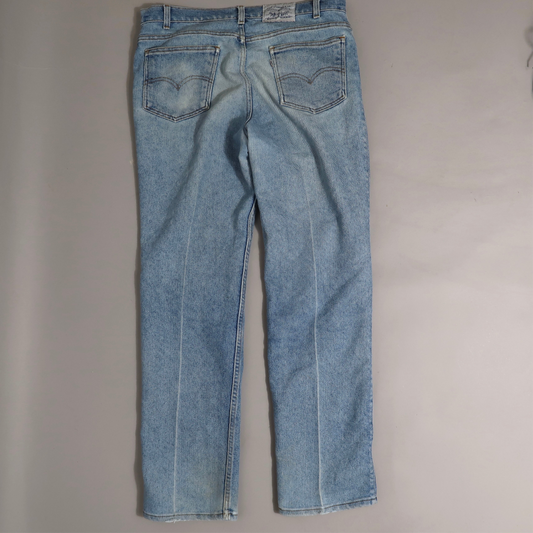Levis jeans