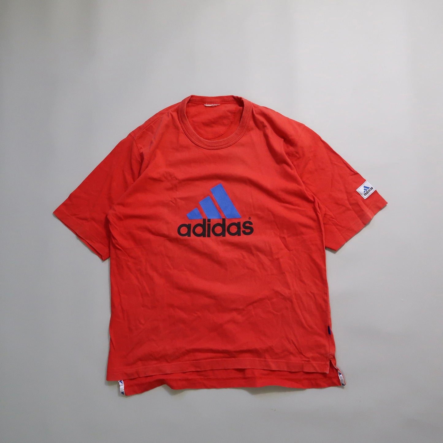 Vintage Adidas tshirt