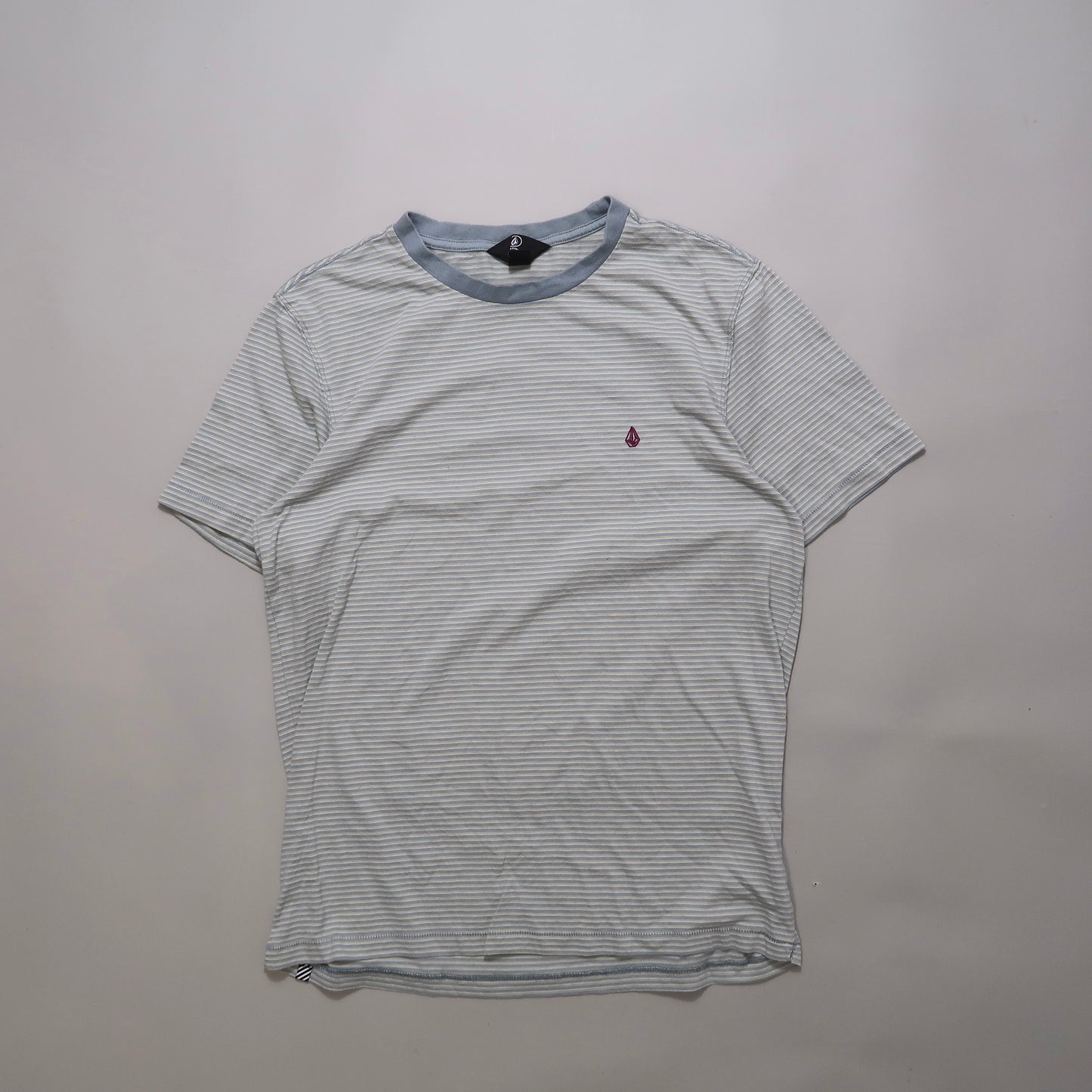 Volcom tshirt