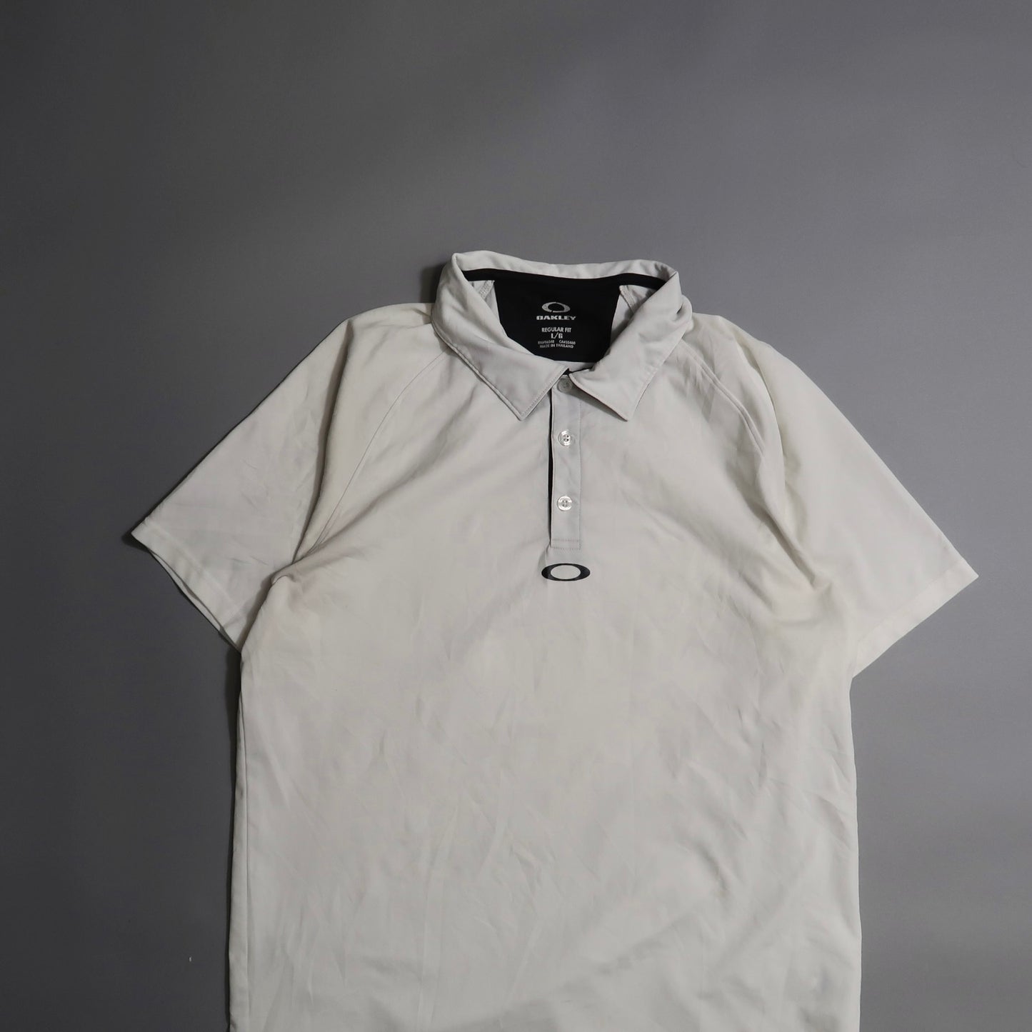 Oakley t shirt