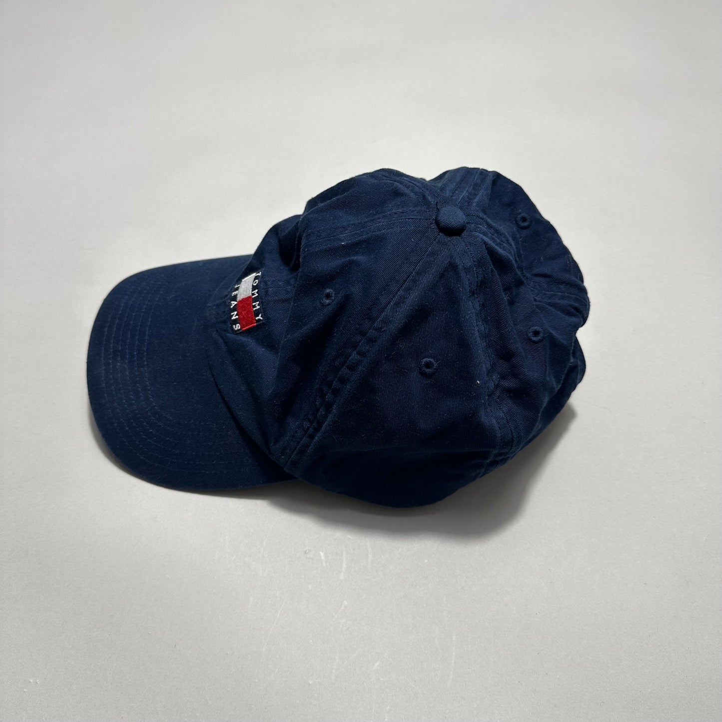 Tommy J cap